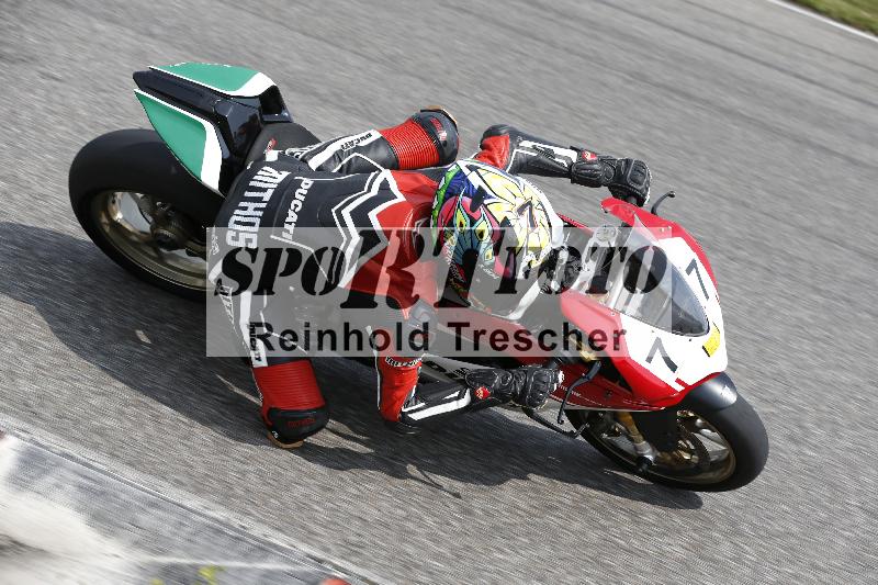 /24 08.06.2025 TZ Motorsport ADR/Gruppe gelb/77